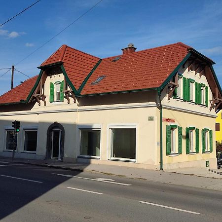 Graz Ferienwohnung Екстериор снимка
